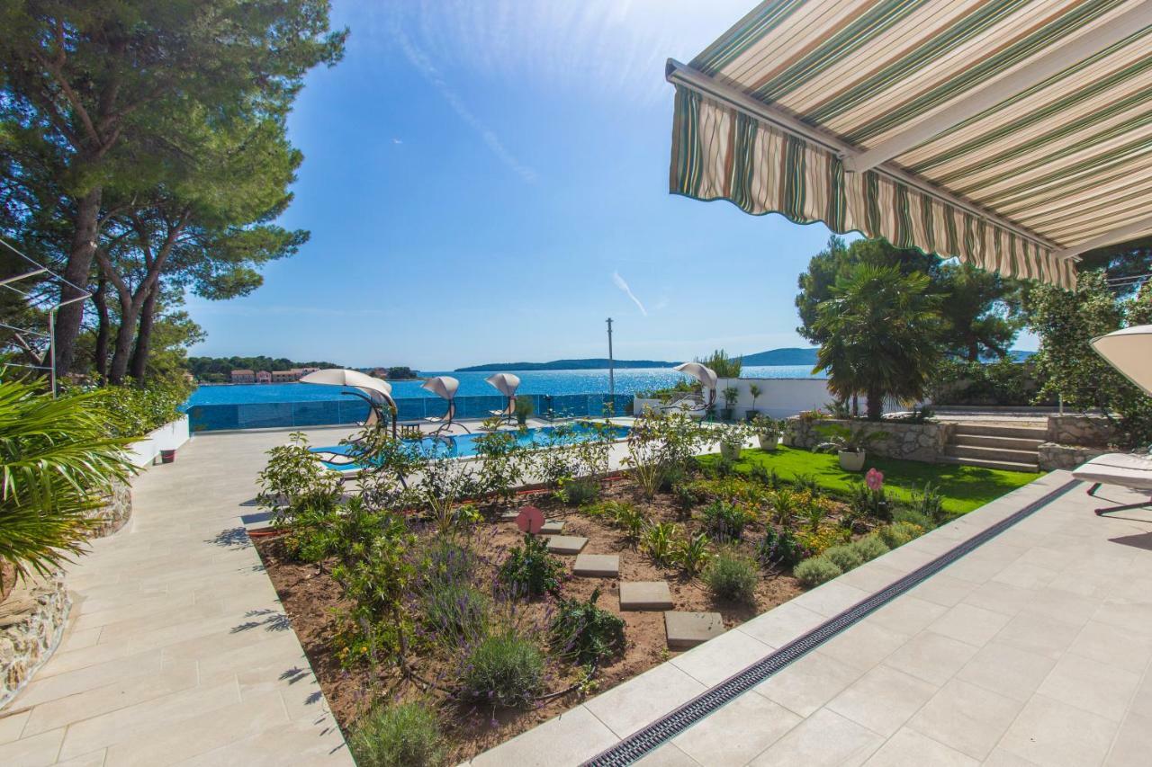 Villa Bozena Brodarica  Exterior photo